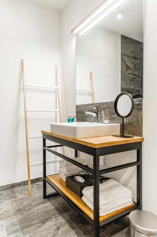 Cabin8 Alpine Flair Apartments Pertisau Bagian luar foto